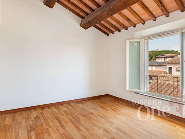 Villa Schiera in vendita a Calcinaia, Toscana