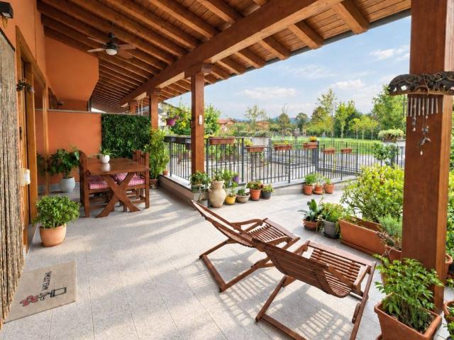 Villa Schiera in vendita a Calcinate, Bergamo