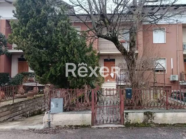 Villa Schiera in vendita a Marche, Macerata