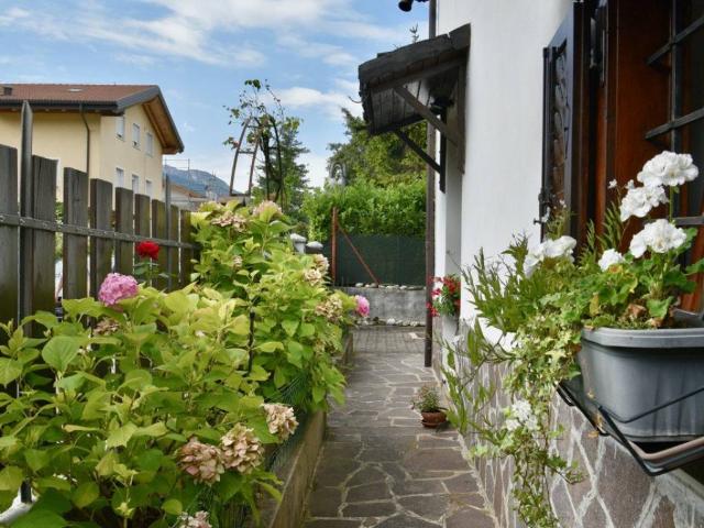 Villa Schiera in vendita a Comunità Alta Valsugana e Bersntol, Caldonazzo
