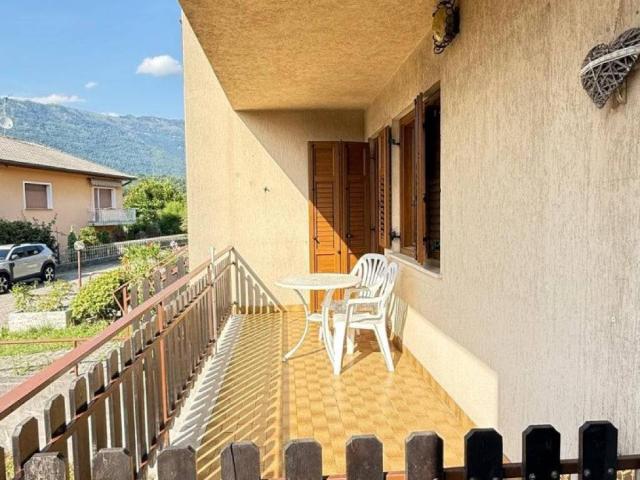Villa Schiera in vendita a Comunità Alta Valsugana e Bersntol, Caldonazzo