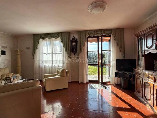 Villa Schiera in vendita a Calenzano, Toscana