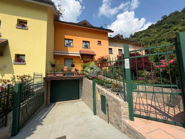 Villa Schiera in vendita a Calolziocorte, Lombardia