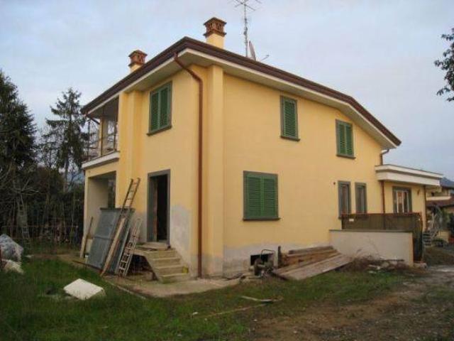 Villa Schiera in vendita a Camaiore, Toscana