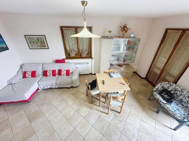 Villa Schiera in vendita a Camaiore, Toscana