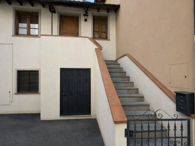 Villa Schiera in vendita a Vado, Camaiore