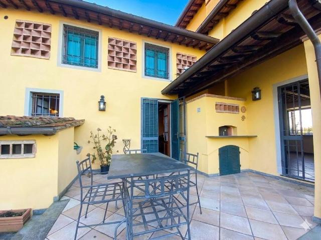 Villa Schiera in vendita a Caravello, Camaiore