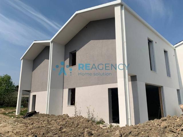 Villa Schiera in vendita a Camisano Vicentino, Veneto