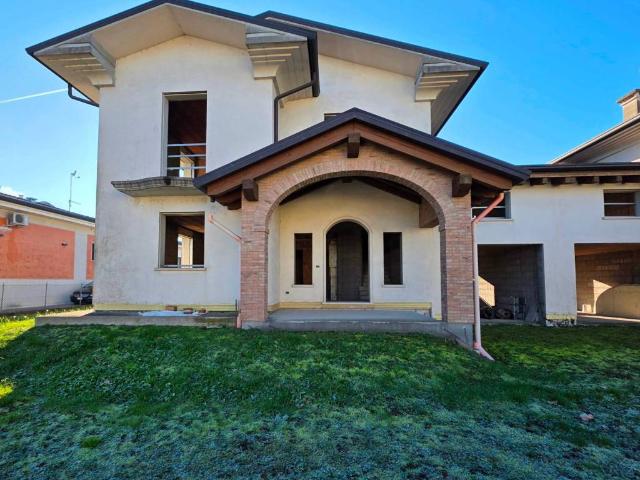 Villa Schiera in vendita a Santa Maria di Camisano, Camisano Vicentino