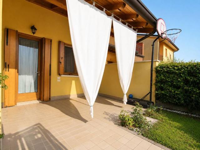 Villa Schiera in vendita a Camisano Vicentino, Veneto