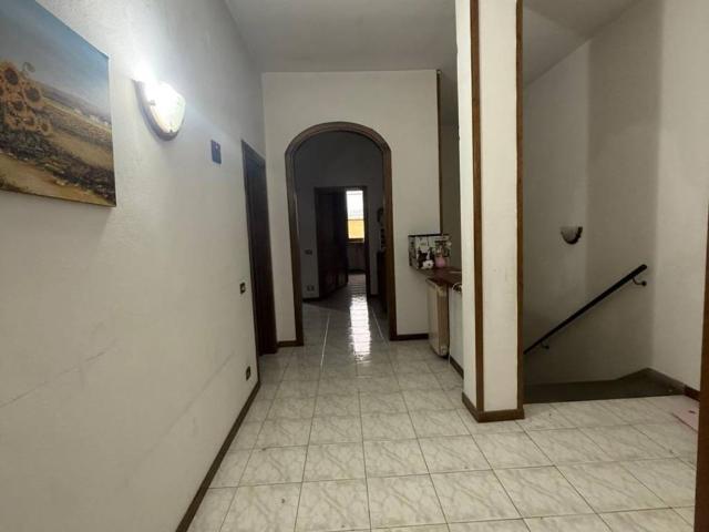 Villa Schiera in vendita a Prataccio, Campi Bisenzio
