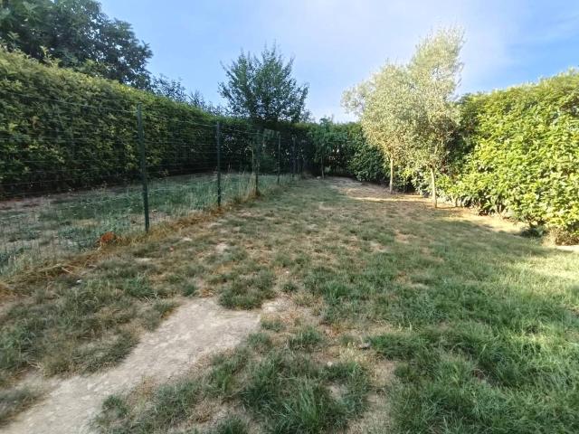 Villa Schiera in vendita a Campi Bisenzio, Toscana