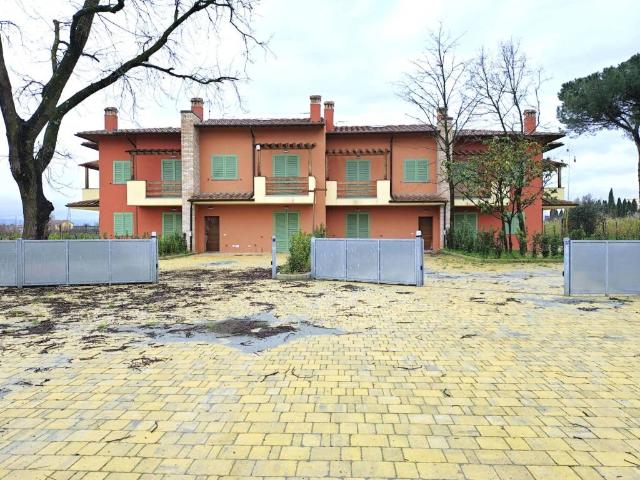 Villa Schiera in vendita a Limite, Campi Bisenzio