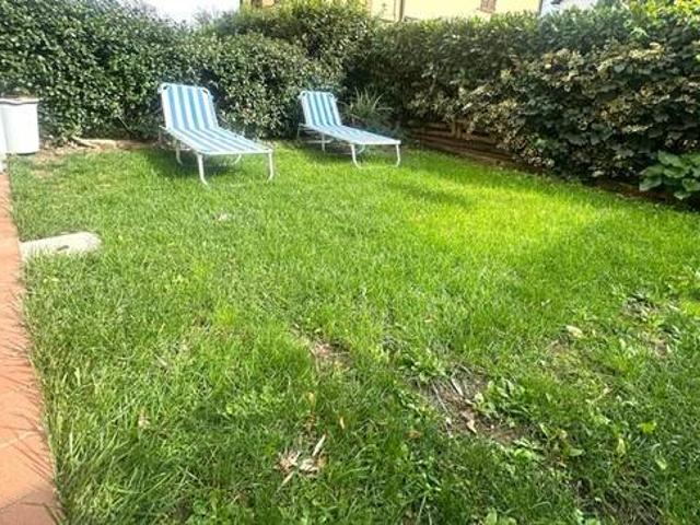 Villa Schiera in vendita a Campi Bisenzio, Toscana