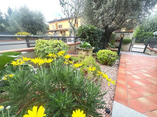 Villa Schiera in vendita a San Piero a Ponti, Campi Bisenzio
