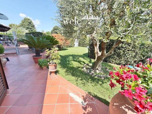 Villa Schiera in vendita a La Villa, Campi Bisenzio