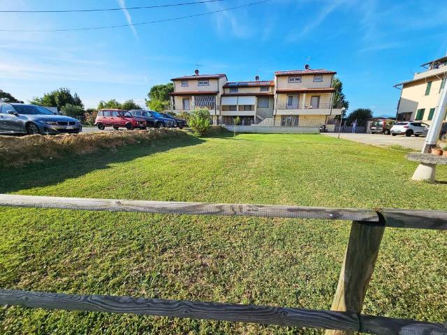 Villa Schiera in vendita a Campi Bisenzio, Toscana