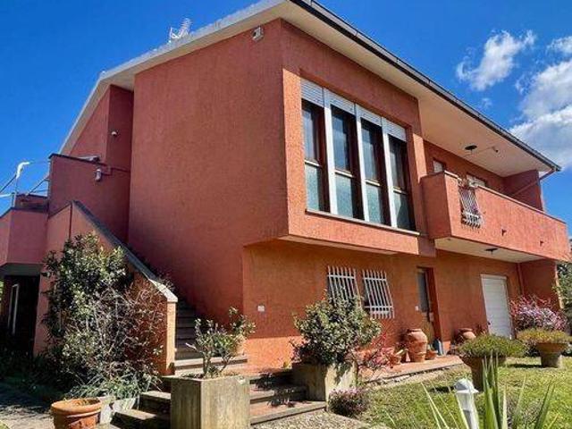 Villa Schiera in vendita a Campiglia Marittima, Toscana