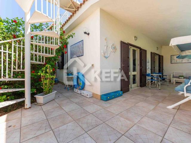 Villa Schiera in vendita a Campofelice Di Roccella, Sicilia
