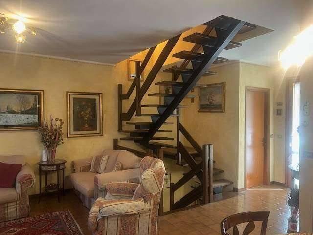 Villa Schiera in vendita a Unione delle Terre d'Argine, Campogalliano