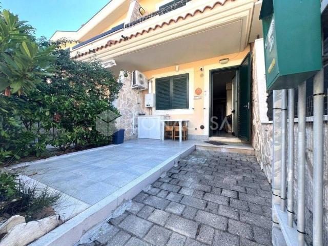 Villa Schiera in vendita a Campomarino Lido, Campomarino