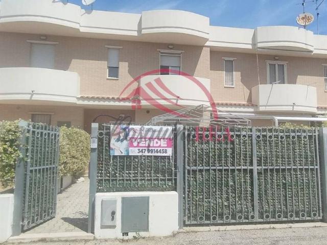Villa Schiera in vendita a Case FIAT, Campomarino