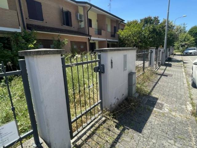 Villa Schiera in vendita a Unione Comuni Modenesi Area Nord, Camposanto