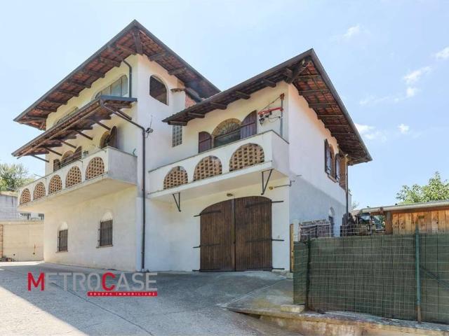 Villa Schiera in vendita a Piemonte, Cuneo