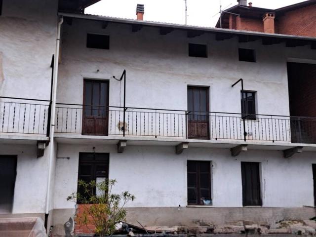Villa Schiera in vendita a Piemonte, Biella