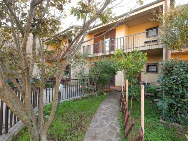 Villa Schiera in vendita a Canonica D'adda, Lombardia