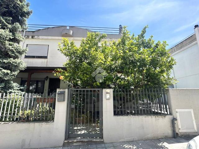 Villa Schiera in vendita a Puglia, Barletta-andria-trani