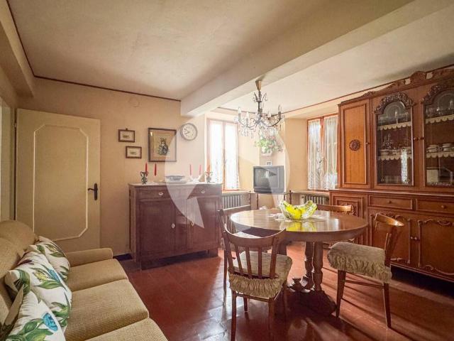 Villa Schiera in vendita a Val d’Enza, Re