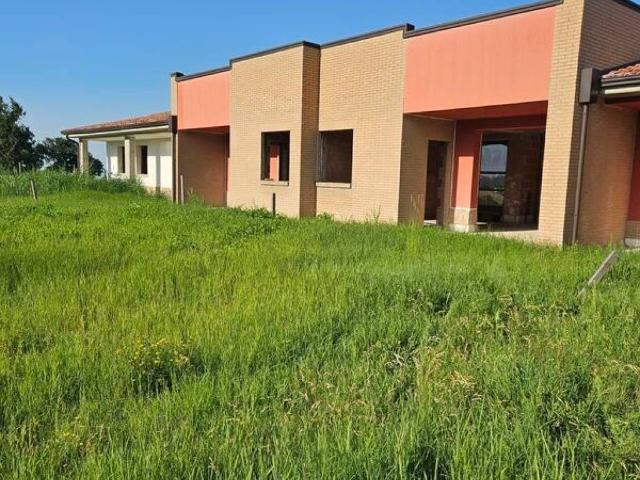 Villa Schiera in vendita a Val d’Enza, Re