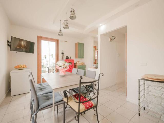 Villa Schiera in vendita a Caorle, Veneto
