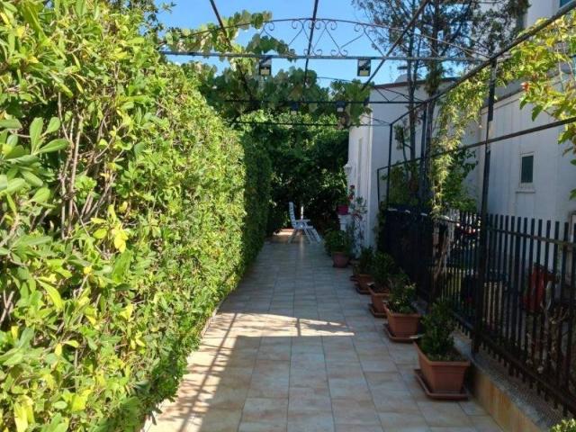 Villa Schiera in vendita a Capaccio, Campania