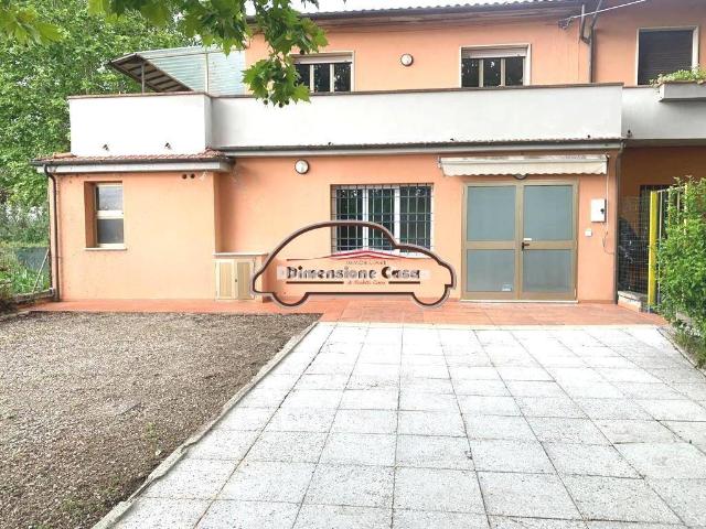Villa Schiera in vendita a Zone, Capannori