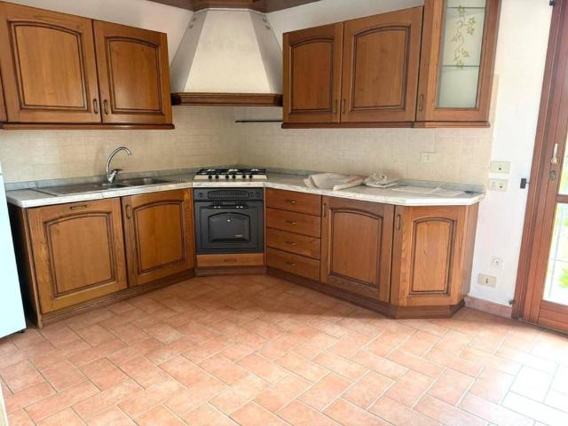 Villa Schiera in vendita a Capannori, Toscana