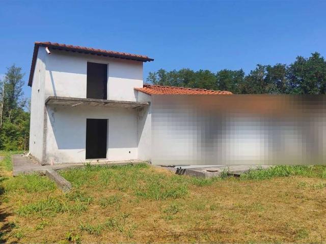 Villa Schiera in vendita a Capannori, Toscana