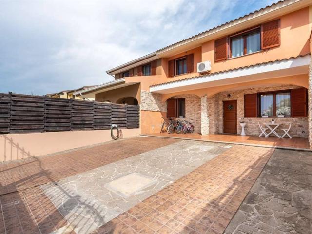 Villa Schiera in vendita a Frutti d'Oro, Capoterra
