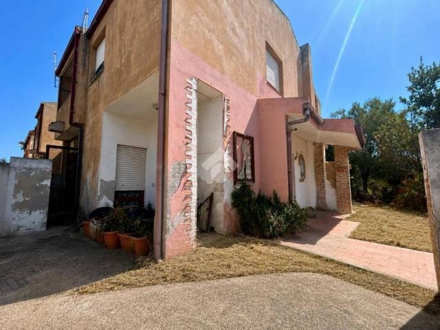 Villa Schiera in vendita a La Maddalena, Cabuderra/Capoterra