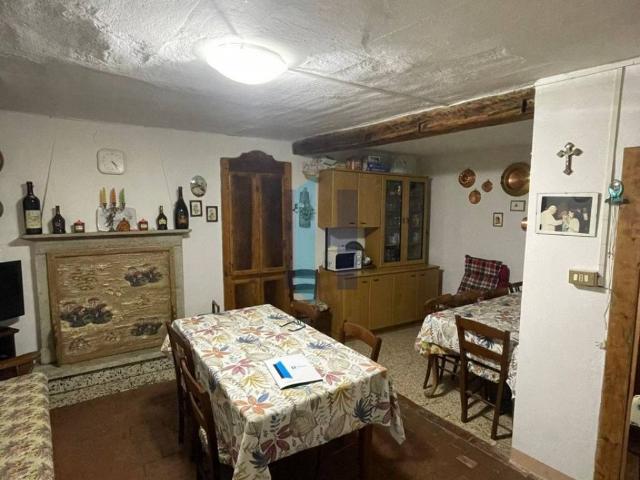 Villa Schiera in vendita a Comunità montana della Valle Sabbia, Capovalle