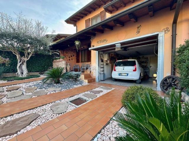Villa Schiera in vendita a Farinate, Capralba