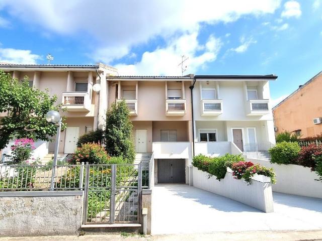 Villa Schiera in vendita a Capua, Campania