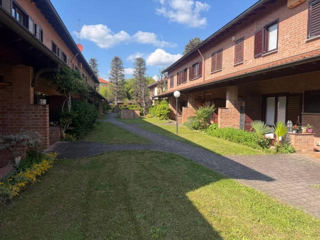 Villa Schiera in vendita a Realdino, Carate Brianza