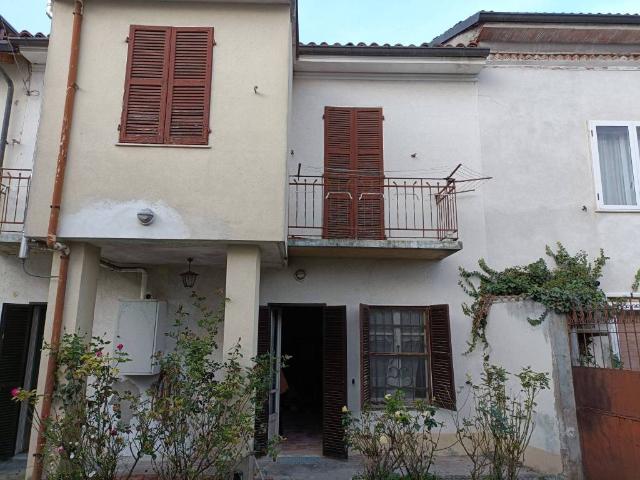 Villa Schiera in vendita a Piemonte, Alessandria