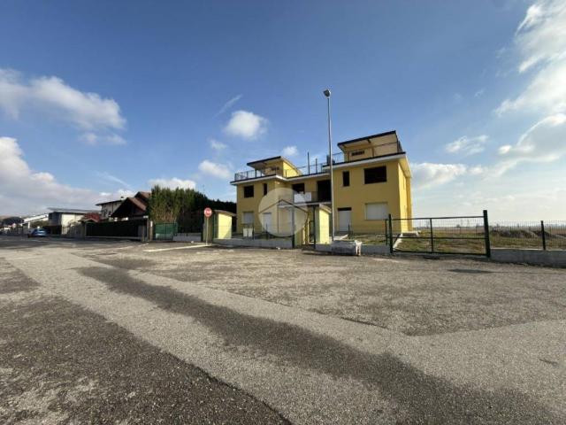 Villa Schiera in vendita a Piemonte, Vercelli