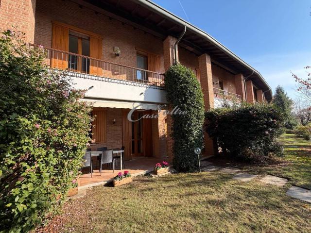 Villa Schiera in vendita a Carimate, Lombardia