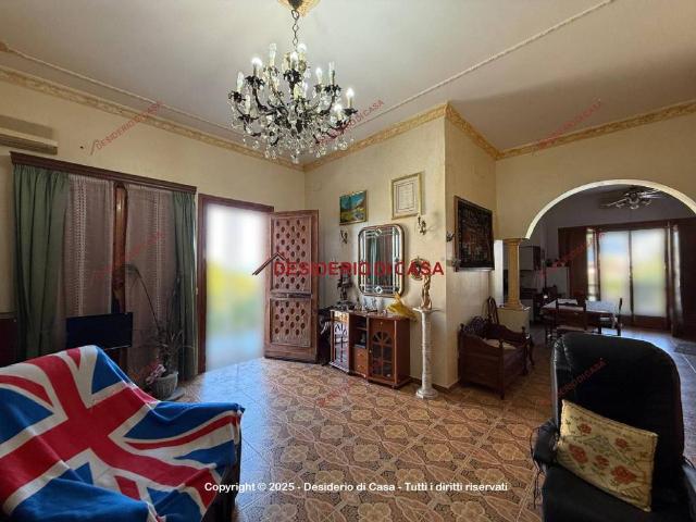 Villa Schiera in vendita a Carini, Sicilia