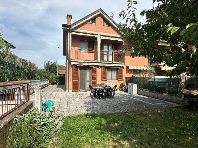 Villa Schiera in vendita a Piemonte, Torino
