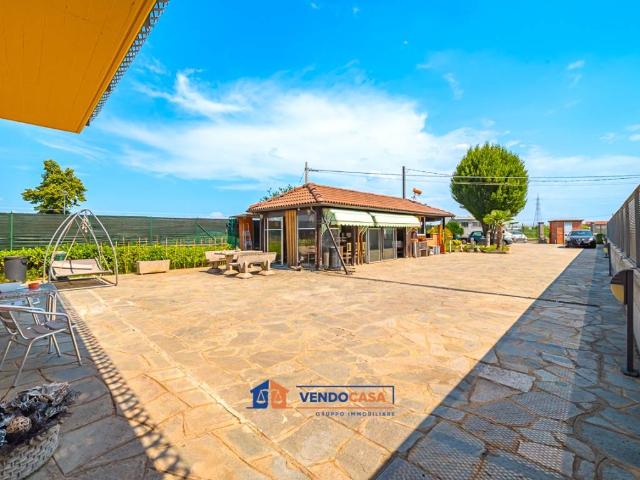Villa Schiera in vendita a Salsasio, Piemonte